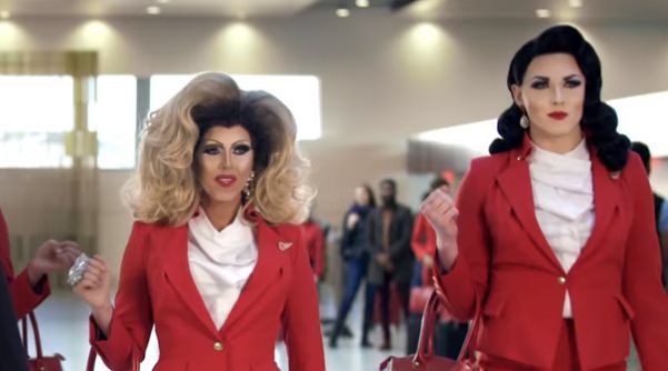 O companie aeriana lanseaza o cursa cu piloti si echipaj exclusiv LGBT