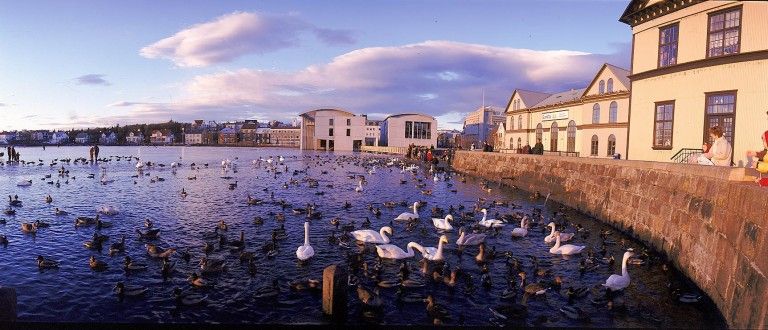 Orasul de langa cercul polar - Reykjavik!