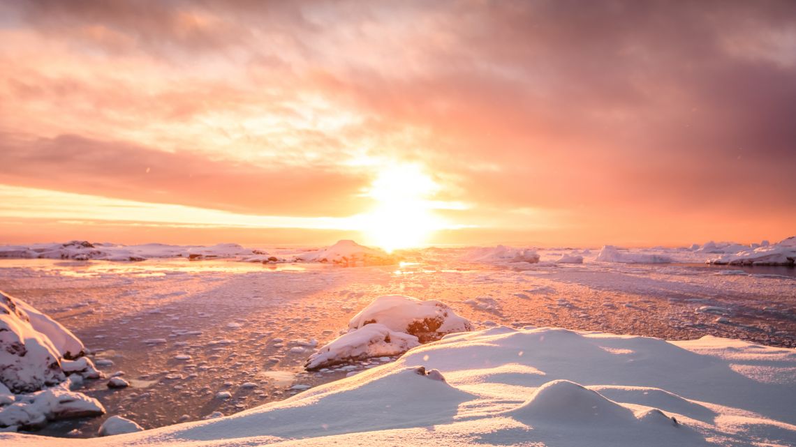 Un lac de lava a fost descoperit in Antarctica