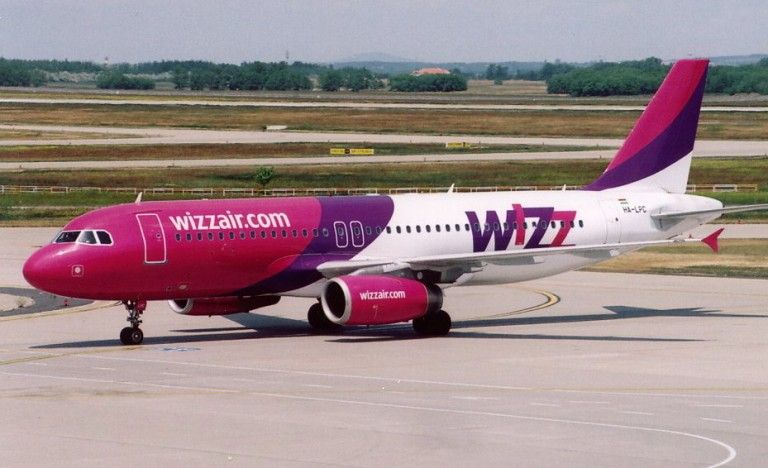Curse directe Craiova-Milano cu WizzAir