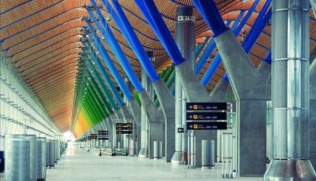 Imagini incredibile cu aeroporturi din intreaga lume