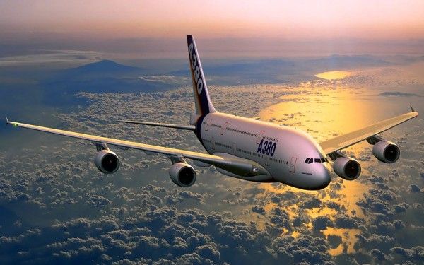 Adevaratul motiv pentru care telefoanele mobile trebuie inchise in timpul zborului cu avionul