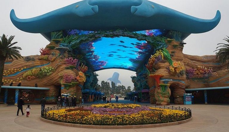 Cel mai mare acvariu din lume, inaugurat in China