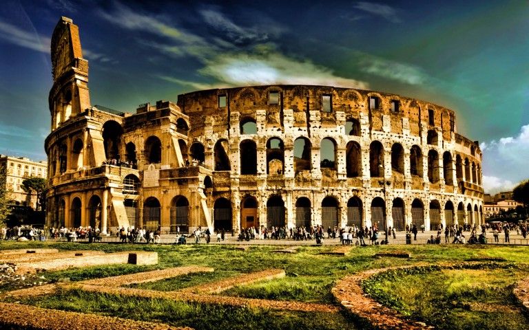 Guvernul italian vrea sa reconstruiasca Colosseumul