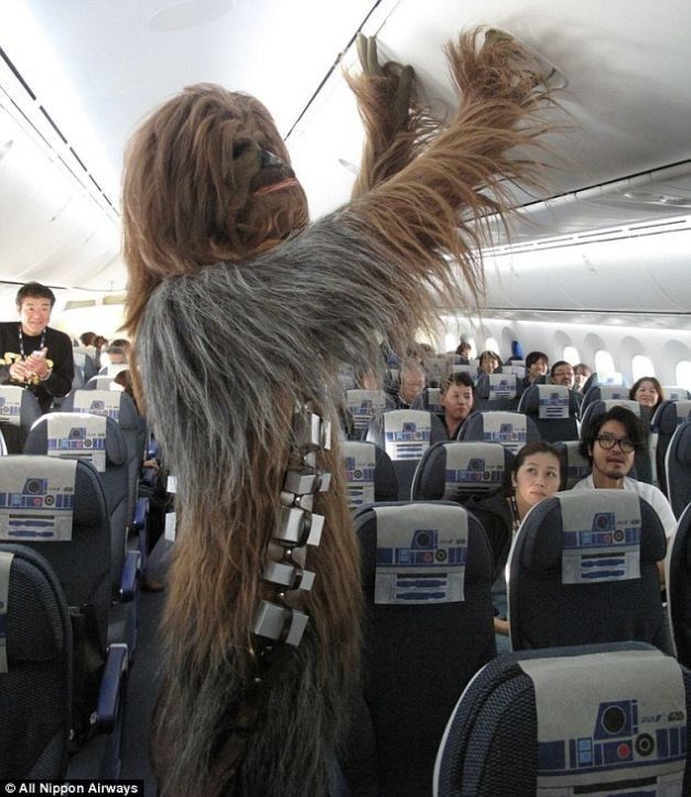 Cum arata aeronava Star Wars si de ce surprize au parte pasagerii la bord