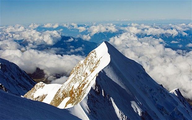 Destinatii de calatorie care pun la incercare curajul si puterea fizica