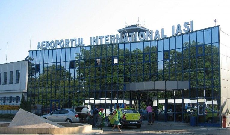 Biletele pentru cursa Tarom Iasi - Roma - Iasi sunt acum disponibile la vanzare