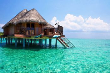 Suparat pe parinti, un copil de 12 ani a plecat singur in vacanta in Bali