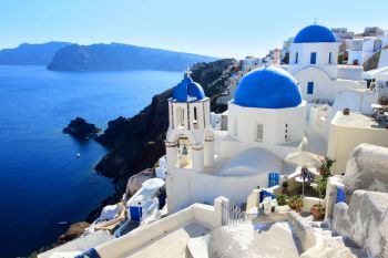 Cum incearca unele state europene sa scape de asaltul turistilor