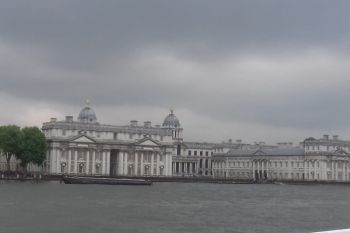 E greu de redat in cuvinte cate puteti vedea doar plimbadu-va cu ferry-boat-ul pe Tamisa! Iata lista celor mai frumoase simboluri ale Londrei, pe care le puteti admira intr-o scurta croaziera! - foto 5