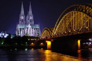Cosmopolitul Koln, orasul apei de colonie
