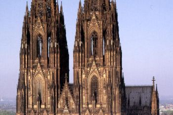 Cosmopolitul Koln, orasul apei de colonie - foto 1