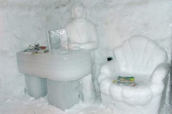 Constructia inedita din inima Muntilor Fagaras: Hotelul de gheata de la Balea Lac - foto 2