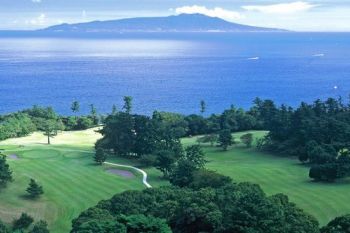 Cele mai interesante terenuri de golf din lume (GALERIE FOTO)