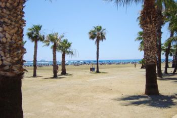 TAROM introduce zboruri directe catre Larnaca