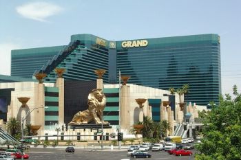 Las Vegas, orasul pacatelor - foto 3