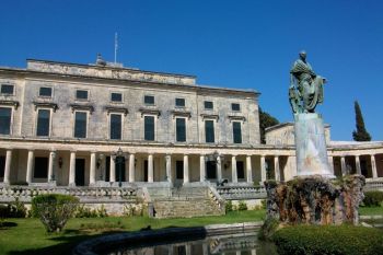 Preturi mici si peisaje uluitoare - Insula Corfu - foto 2