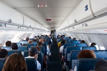 7 lucruri pe care le poti primi gratuit cand calatoresti cu avionul