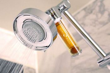 Dusul cu vitamina C, ultima fita in hotelurile din America: care sunt beneficiile ineditei metode de relaxare