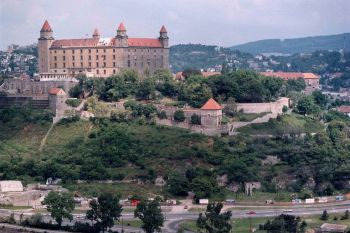 Bratislava, inima Europei - foto 1